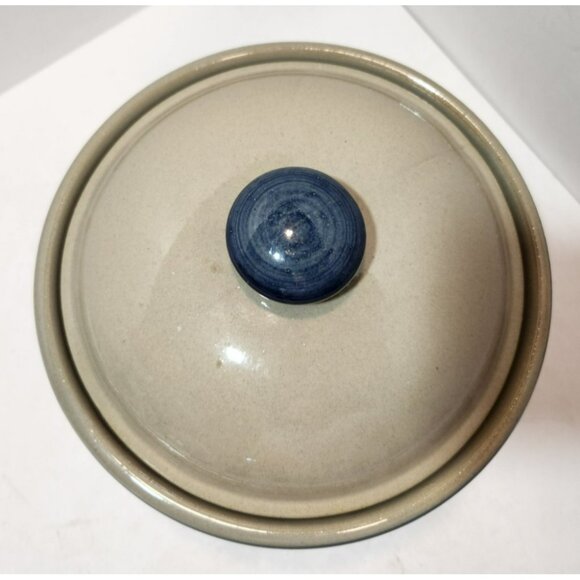 Salt Glaze Stoneware Home Sweet Home Round 9" Casserole DIsh With Lid - Picture 3 of 15